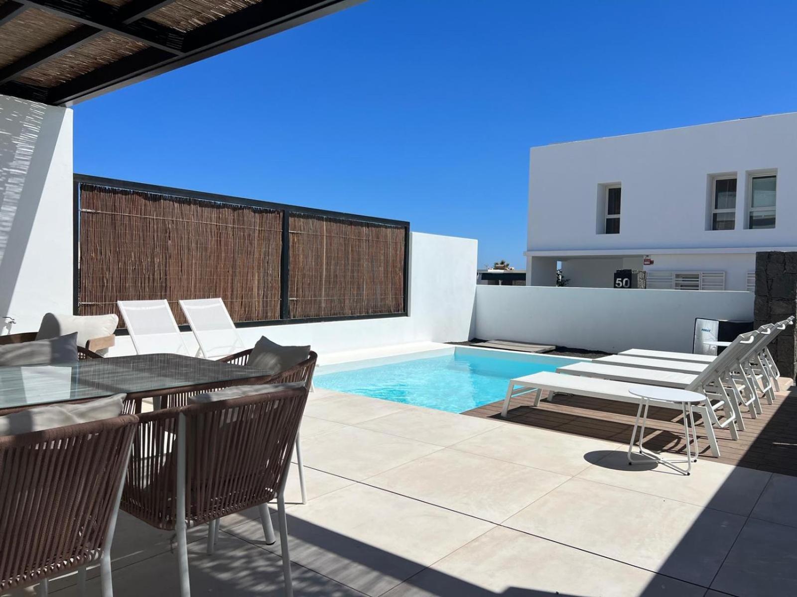 Serena Holiday Homes By Livvo Playa Blanca  Exterior foto