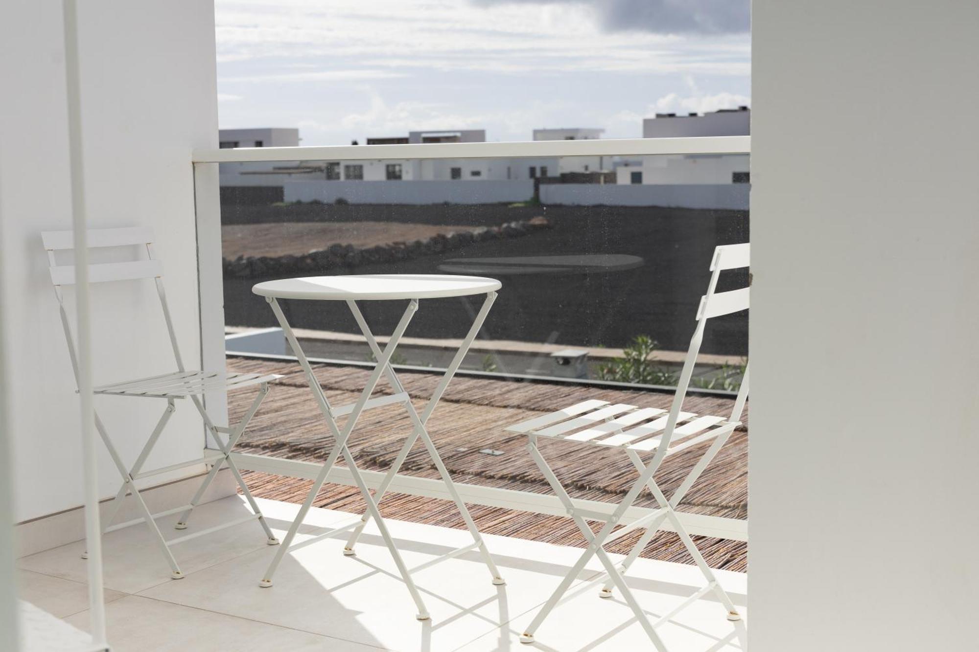 Serena Holiday Homes By Livvo Playa Blanca  Exterior foto