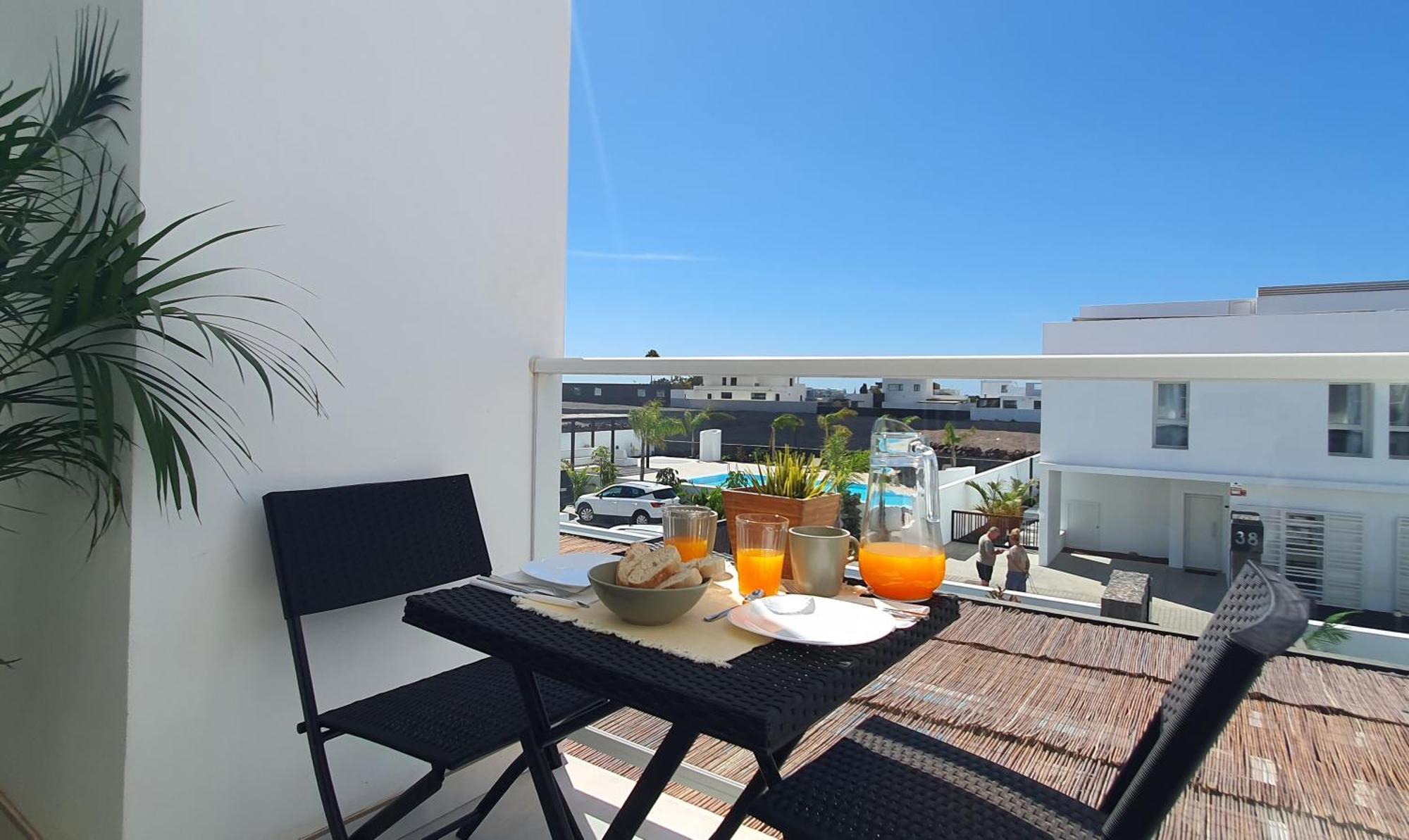 Serena Holiday Homes By Livvo Playa Blanca  Exterior foto